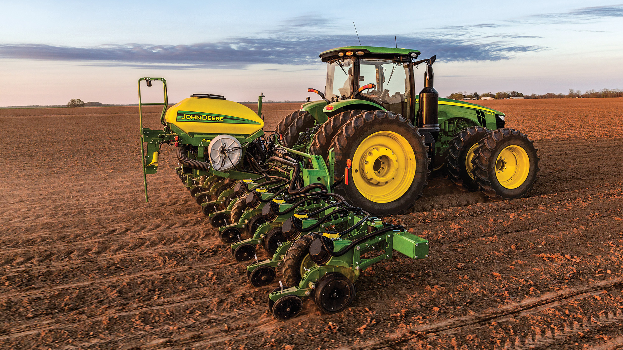 John Deere ExactEmerge planter - Vanderfield
